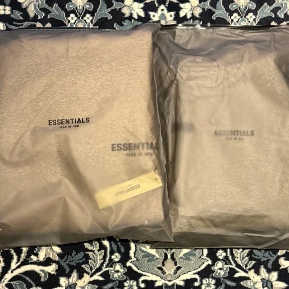 🔥🔥🔥 Essential Fear of God Dark Oatmeal Combo Set (XS) - Picture 2 of 11